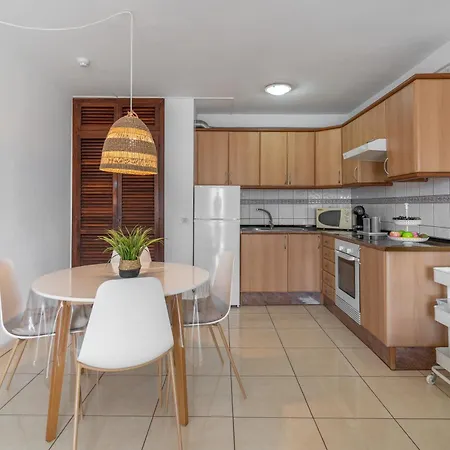 Apartmán Go2tenerife Apart'smile Americas Center & Heated Pool
